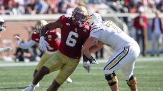 Donovan Ezeiruaku NFL Draft Scouting Report (Scouting Reports). Photo by Brett Davis-USA TODAY Sports