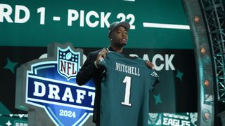 Quinyon Mitchell Aced 1st Test; Falcons Up Next (NFL). Photo by Kirby Lee-Imagn Images