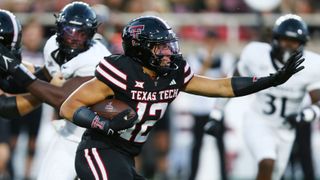 Jalin Conyers NFL Draft Interview: Workhorse TE (Interviews). Photo by Michael C. Johnson-Imagn Images