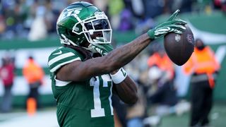 3 Teams That Should Sign Davante Adams (NFL). Photo by Kevin R. Wexler-NorthJersey.com / USA TODAY NETWORK via Imagn Images