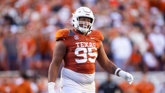 Alfred Collins NFL Draft Interview: Locker Room Guy (Interviews). Photo by Mark J. Rebilas-Imagn Images