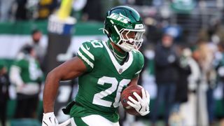 3 Teams That Should Trade For Breece Hall (NFL). Photo by Ed Mulholland-Imagn Images