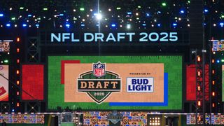 Comparing CFB-to-NFL Transition To Other Sports (NFL). Photo by Kirby Lee-Imagn Images