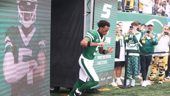 Should Garrett Wilson Request A Trade This Offseason? (NFL)